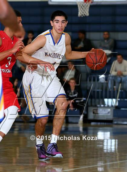Thumbnail 3 in La Mirada vs. Orange Lutheran (Orange Holiday Classic) photogallery.