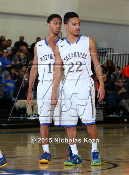Thumbnail 3 in La Mirada vs. Orange Lutheran (Orange Holiday Classic) photogallery.
