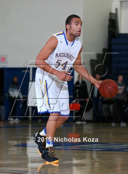 Thumbnail 1 in La Mirada vs. Orange Lutheran (Orange Holiday Classic) photogallery.