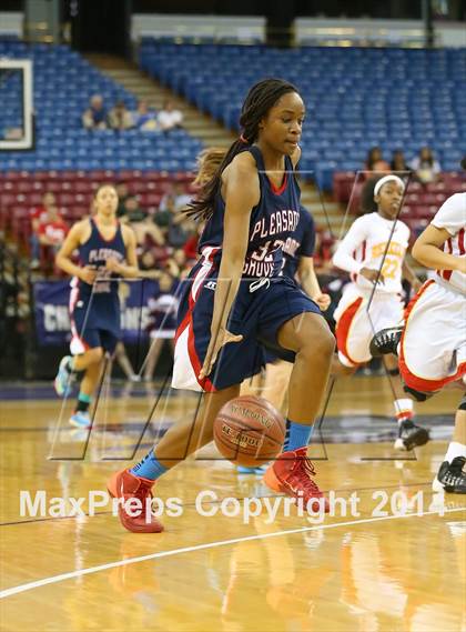 Thumbnail 2 in Berkeley vs. Pleasant Grove (CIF NorCal Regional D1 Final) photogallery.
