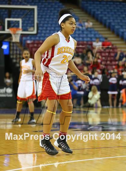 Thumbnail 3 in Berkeley vs. Pleasant Grove (CIF NorCal Regional D1 Final) photogallery.