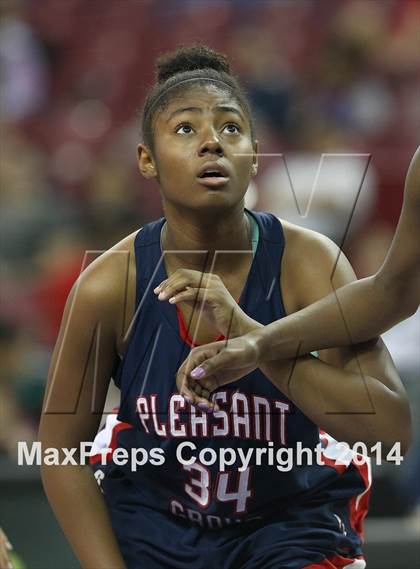 Thumbnail 3 in Berkeley vs. Pleasant Grove (CIF NorCal Regional D1 Final) photogallery.