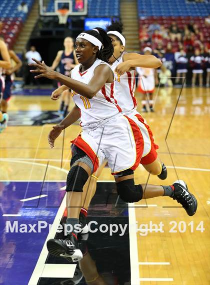 Thumbnail 1 in Berkeley vs. Pleasant Grove (CIF NorCal Regional D1 Final) photogallery.