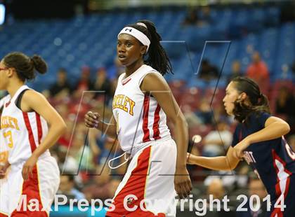 Thumbnail 2 in Berkeley vs. Pleasant Grove (CIF NorCal Regional D1 Final) photogallery.