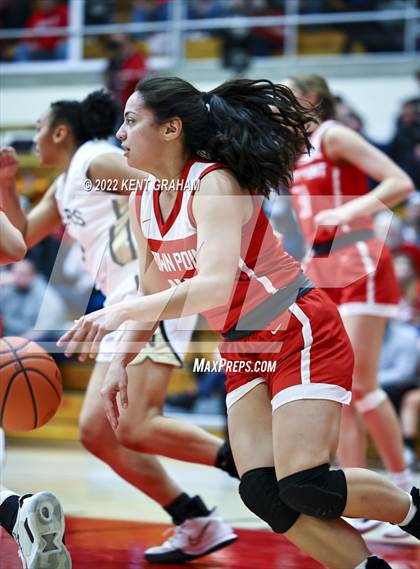 Thumbnail 2 in Noblesville vs Crown Point (IHSAA 4A Semifinal Playoff) photogallery.