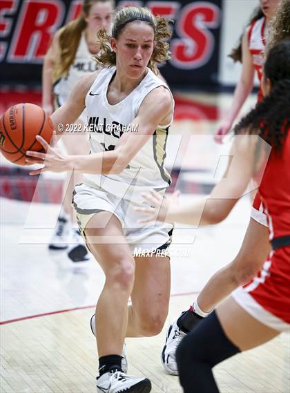 Thumbnail 2 in Noblesville vs Crown Point (IHSAA 4A Semifinal Playoff) photogallery.