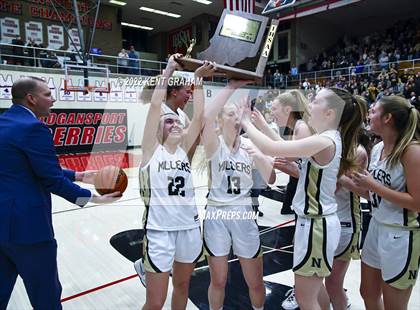 Thumbnail 2 in Noblesville vs Crown Point (IHSAA 4A Semifinal Playoff) photogallery.