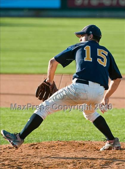 Thumbnail 3 in Xaverian vs. Amherst-Pelham (MIAA Division 1 Final) photogallery.