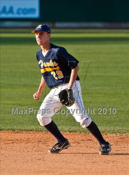 Thumbnail 2 in Xaverian vs. Amherst-Pelham (MIAA Division 1 Final) photogallery.