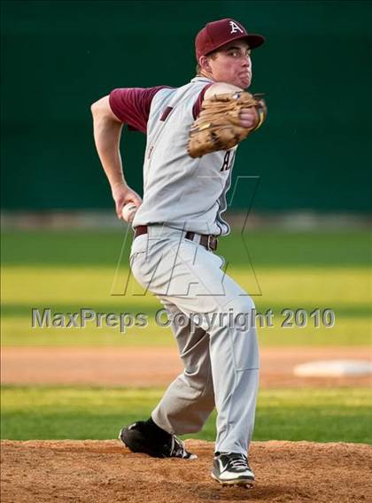 Thumbnail 2 in Xaverian vs. Amherst-Pelham (MIAA Division 1 Final) photogallery.