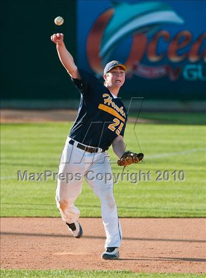 Thumbnail 1 in Xaverian vs. Amherst-Pelham (MIAA Division 1 Final) photogallery.