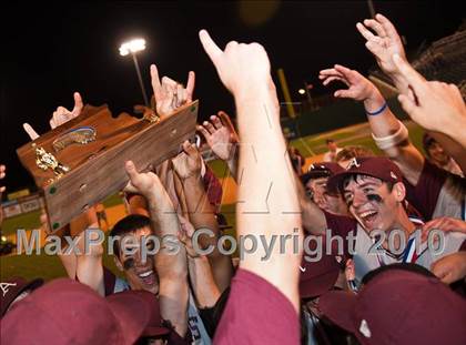 Thumbnail 2 in Xaverian vs. Amherst-Pelham (MIAA Division 1 Final) photogallery.