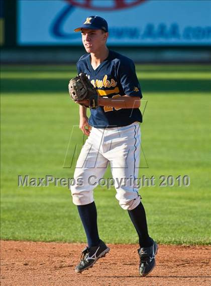 Thumbnail 3 in Xaverian vs. Amherst-Pelham (MIAA Division 1 Final) photogallery.