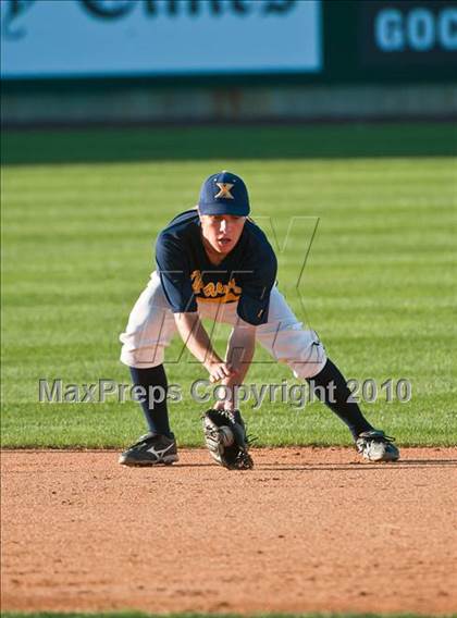 Thumbnail 2 in Xaverian vs. Amherst-Pelham (MIAA Division 1 Final) photogallery.