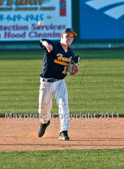 Thumbnail 2 in Xaverian vs. Amherst-Pelham (MIAA Division 1 Final) photogallery.