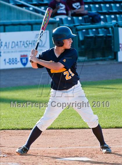 Thumbnail 1 in Xaverian vs. Amherst-Pelham (MIAA Division 1 Final) photogallery.