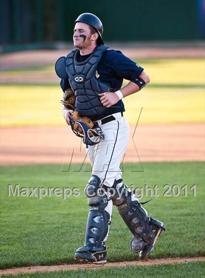 Thumbnail 1 in Xaverian vs. Amherst-Pelham (MIAA Division 1 Final) photogallery.