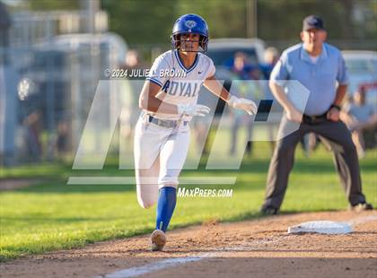 Thumbnail 2 in Logansport vs. Hamilton Southeastern (IHSAA 4A Regional 4 playoff) photogallery.