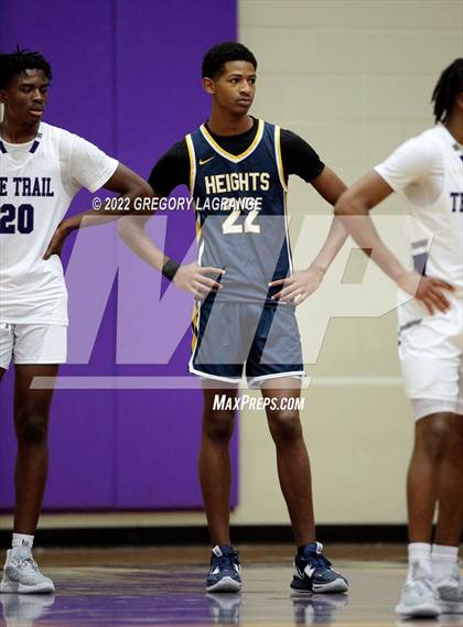 Thumbnail 3 in Arlington Heights vs Chisholm Trail photogallery.
