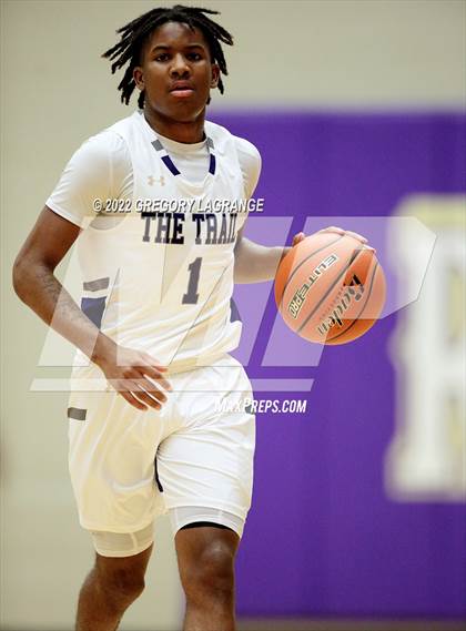 Thumbnail 2 in Arlington Heights vs Chisholm Trail photogallery.