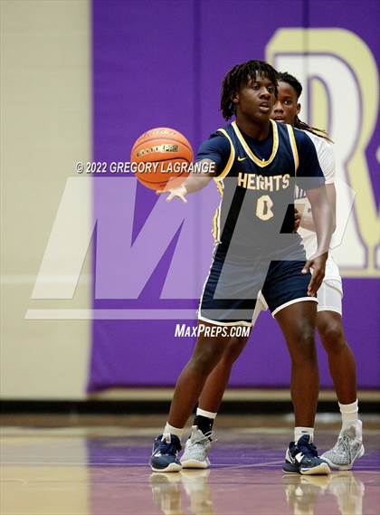 Thumbnail 3 in Arlington Heights vs Chisholm Trail photogallery.