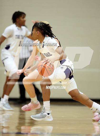 Thumbnail 2 in Arlington Heights vs Chisholm Trail photogallery.