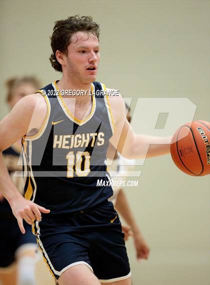 Thumbnail 2 in Arlington Heights vs Chisholm Trail photogallery.