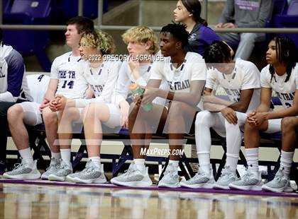 Thumbnail 3 in Arlington Heights vs Chisholm Trail photogallery.