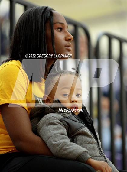 Thumbnail 2 in Arlington Heights vs Chisholm Trail photogallery.