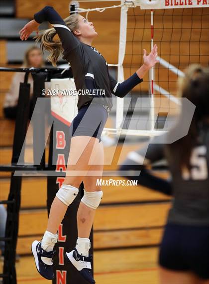 Thumbnail 1 in Boerne-Champion @ Fredericksburg photogallery.