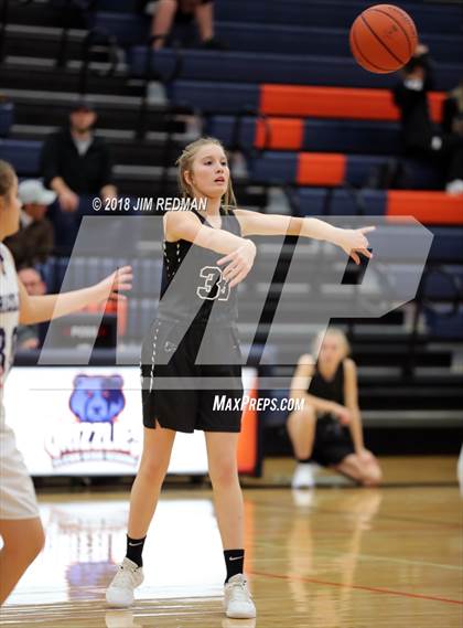 Thumbnail 3 in JV: Glenn vs. Cedar Park photogallery.