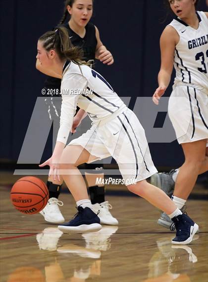 Thumbnail 3 in JV: Glenn vs. Cedar Park photogallery.