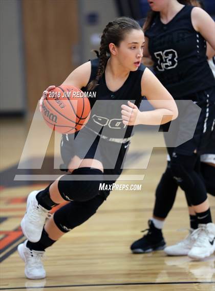 Thumbnail 1 in JV: Glenn vs. Cedar Park photogallery.