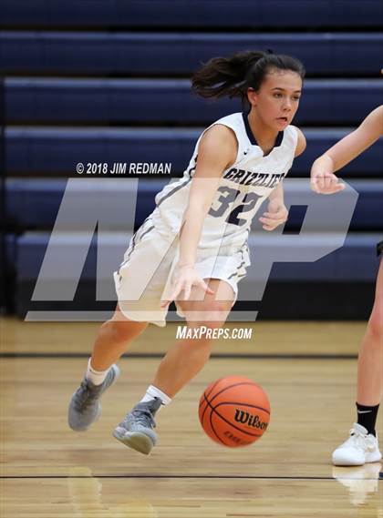 Thumbnail 3 in JV: Glenn vs. Cedar Park photogallery.