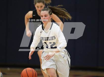 Thumbnail 3 in JV: Glenn vs. Cedar Park photogallery.