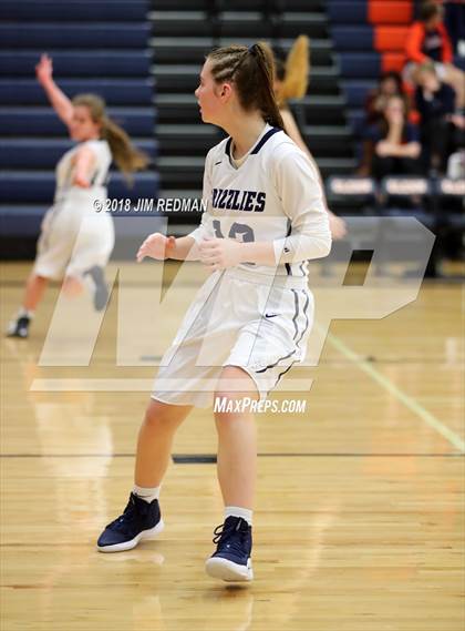 Thumbnail 1 in JV: Glenn vs. Cedar Park photogallery.