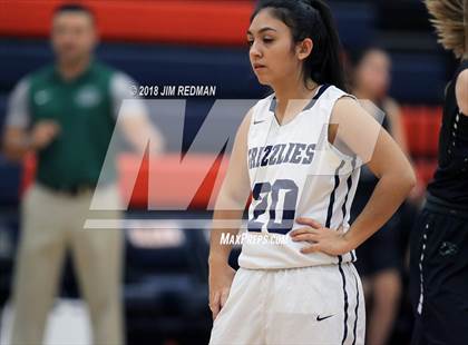 Thumbnail 1 in JV: Glenn vs. Cedar Park photogallery.