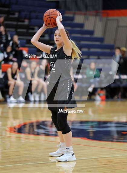 Thumbnail 1 in JV: Glenn vs. Cedar Park photogallery.