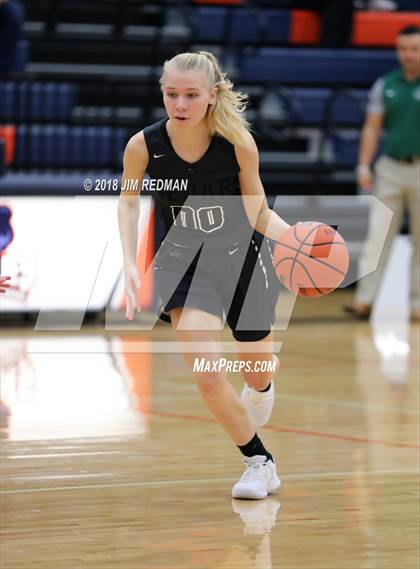 Thumbnail 1 in JV: Glenn vs. Cedar Park photogallery.