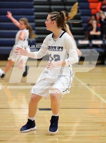 Thumbnail 3 in JV: Glenn vs. Cedar Park photogallery.