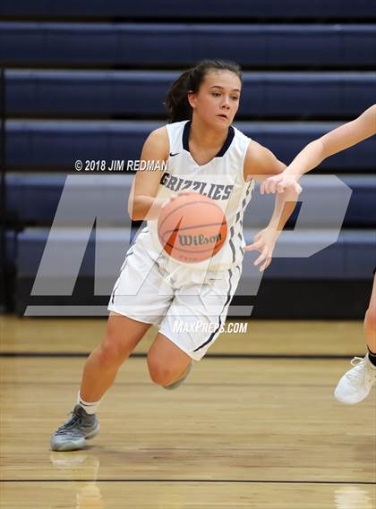 Thumbnail 2 in JV: Glenn vs. Cedar Park photogallery.