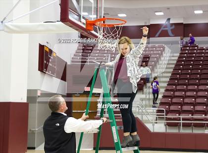 Thumbnail 2 in Martins Mill vs. Douglass (UIL 2A Region III Girls BB Regional Final Playoff) photogallery.