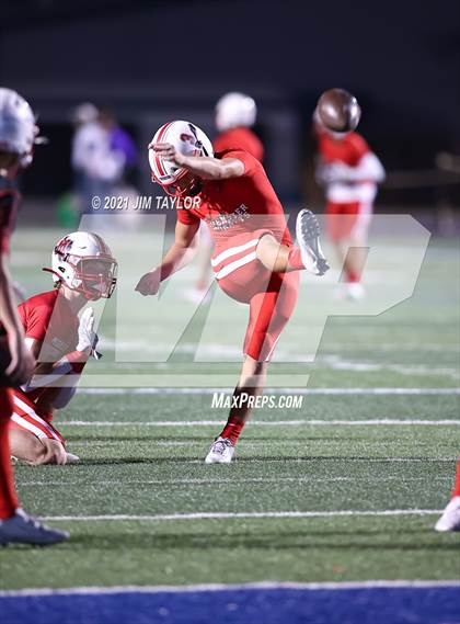 Thumbnail 1 in Muenster vs Cross Plains (UIL 2A Bi-District) photogallery.