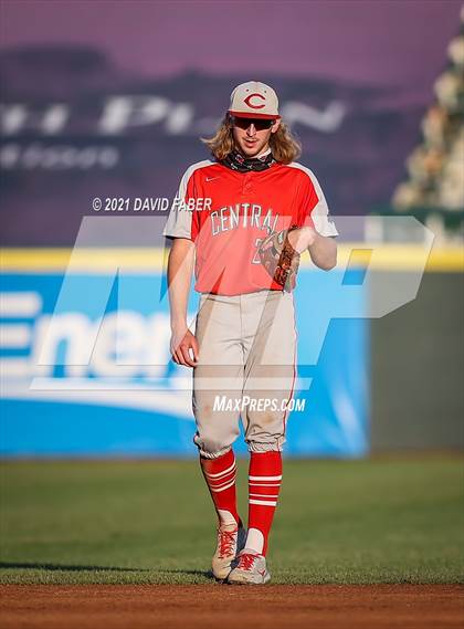 Thumbnail 1 in Central vs. Tyrone (PIAA 3A Semifinal Playoff) photogallery.