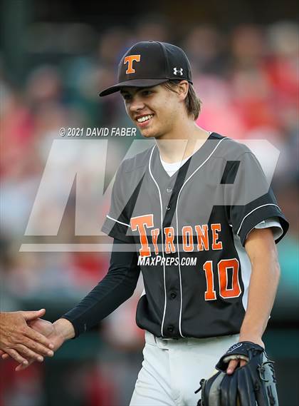 Thumbnail 3 in Central vs. Tyrone (PIAA 3A Semifinal Playoff) photogallery.