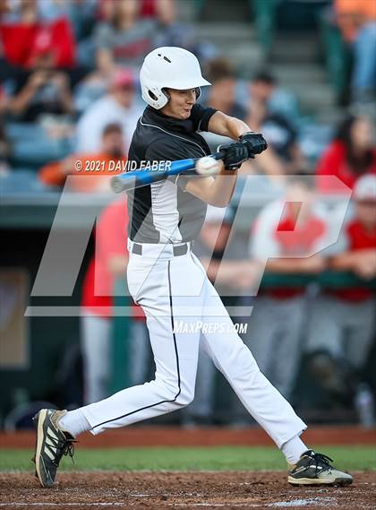 Thumbnail 2 in Central vs. Tyrone (PIAA 3A Semifinal Playoff) photogallery.