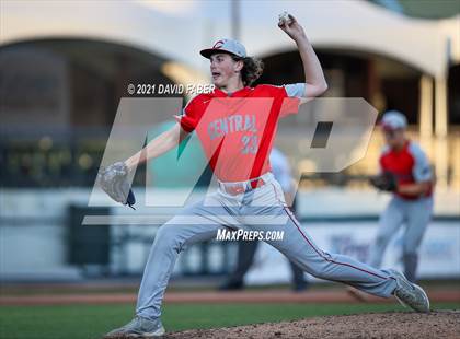 Thumbnail 1 in Central vs. Tyrone (PIAA 3A Semifinal Playoff) photogallery.