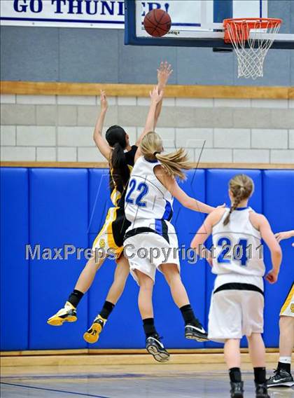 Thumbnail 2 in Del Oro @ Rocklin photogallery.