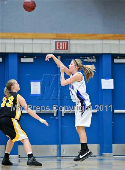 Thumbnail 2 in Del Oro @ Rocklin photogallery.