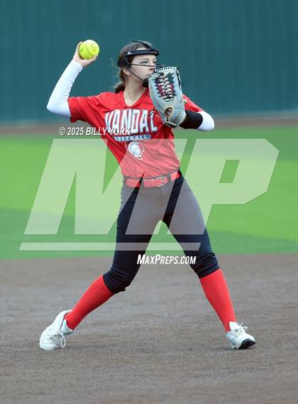 Thumbnail 3 in Grand Saline vs Van photogallery.